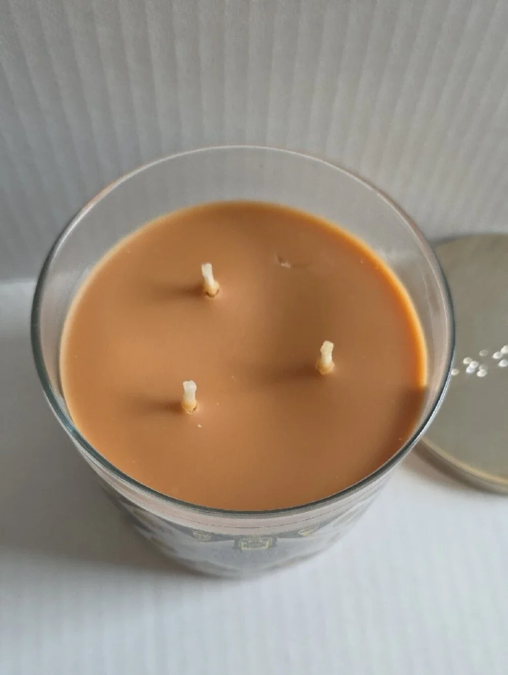 Bath & Body Works Vintage Memories Candle - Gold and Cream Label